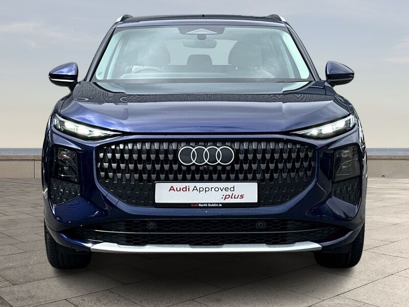 More views of Audi Q3