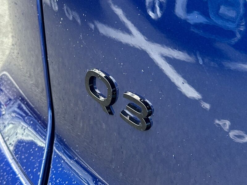 More views of Audi Q3
