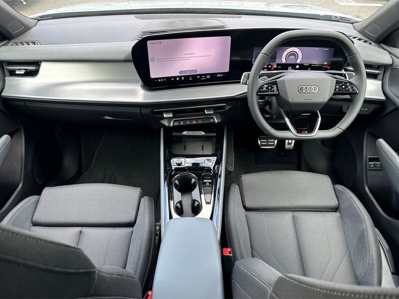 More views of Audi Q3