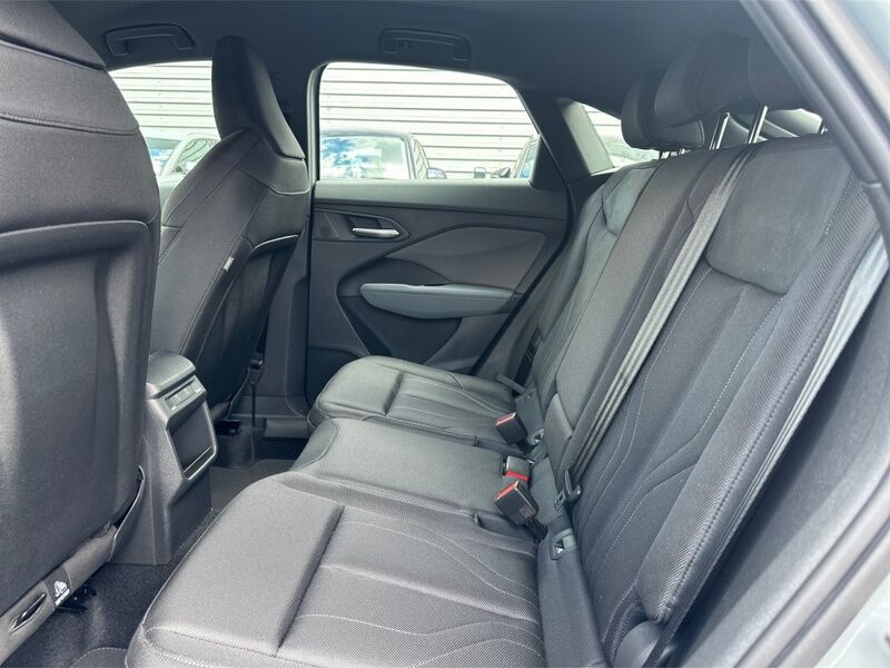 More views of Audi Q3