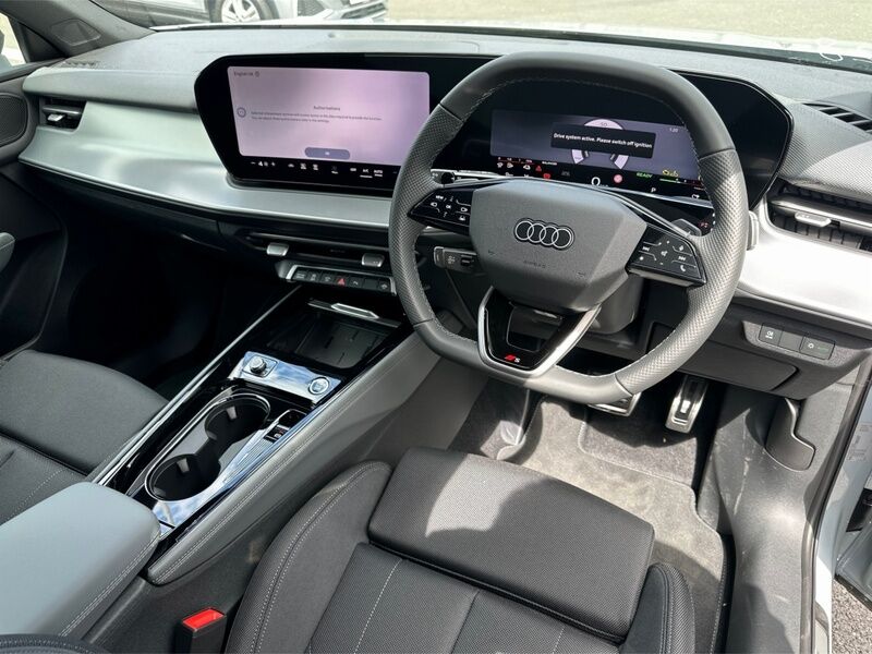 More views of Audi Q3