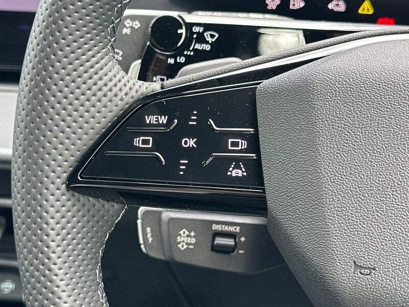 More views of Audi Q3