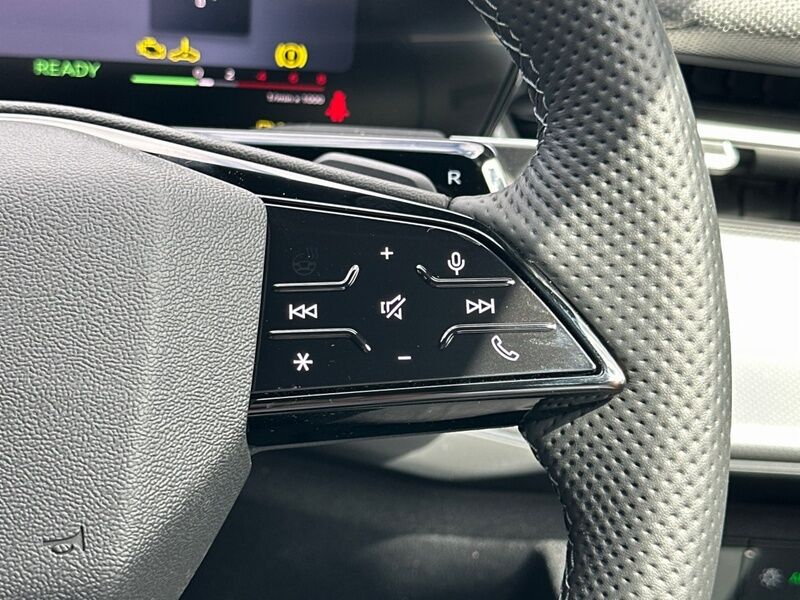 More views of Audi Q3