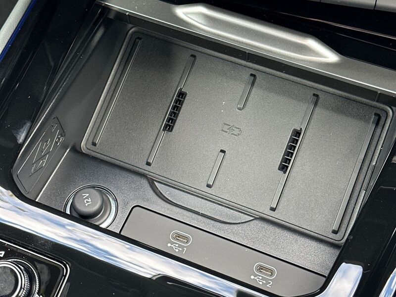 More views of Audi Q3