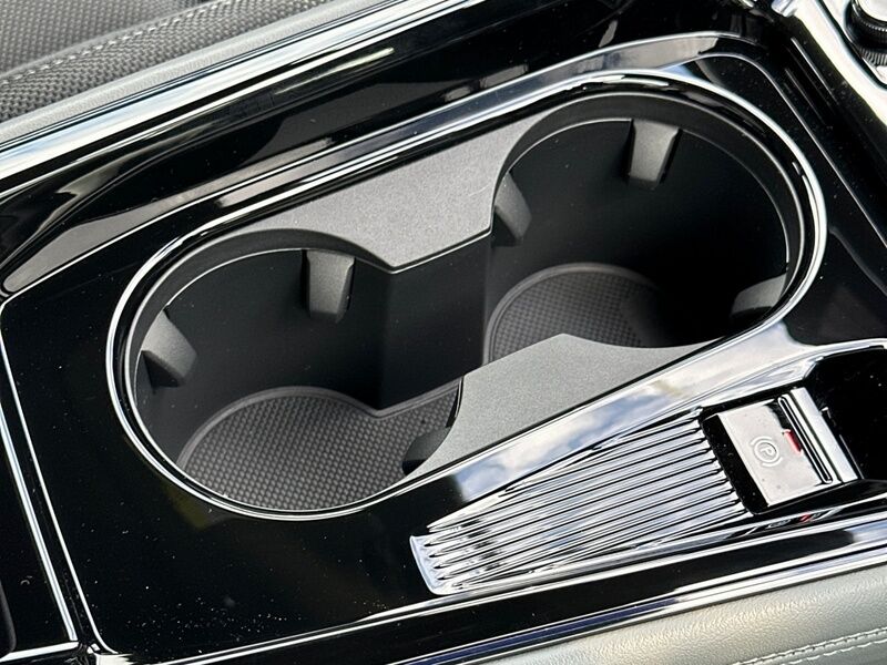 More views of Audi Q3
