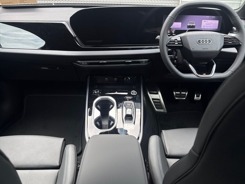 More views of Audi A6