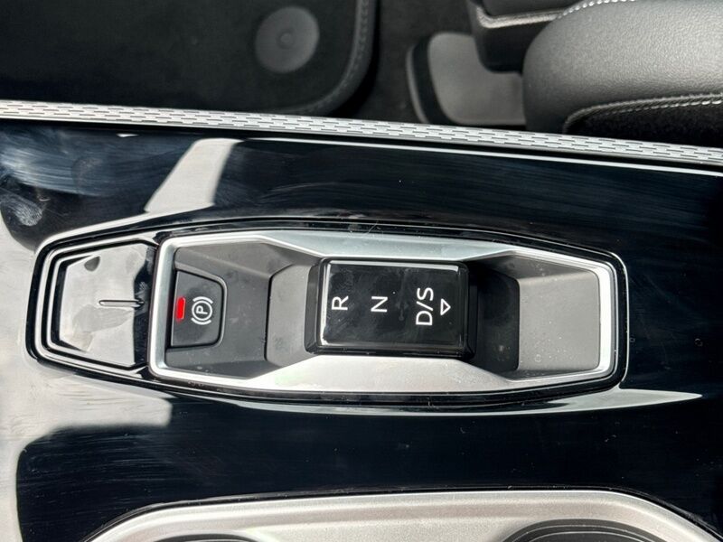 More views of Audi A6