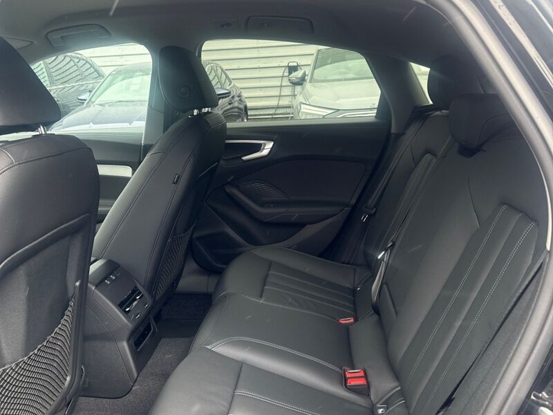 More views of Audi A5