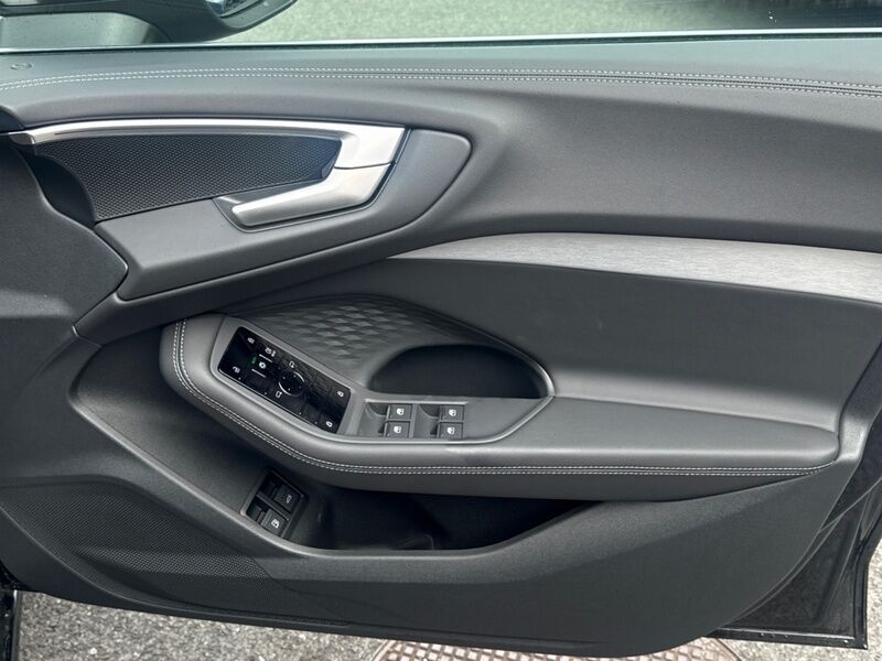 More views of Audi A5