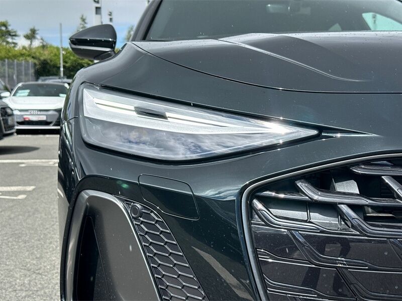 More views of Audi A6