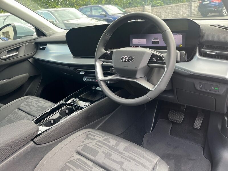 More views of Audi Q3
