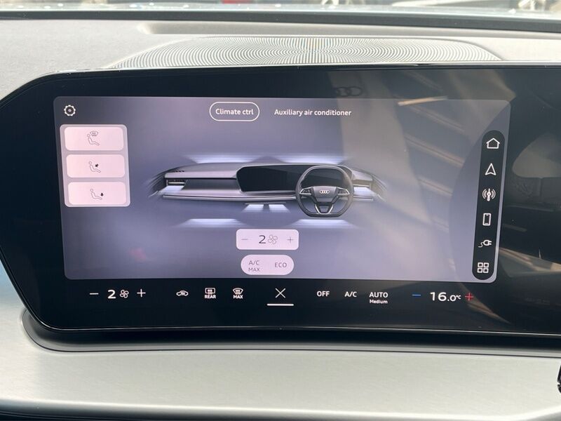 More views of Audi Q3