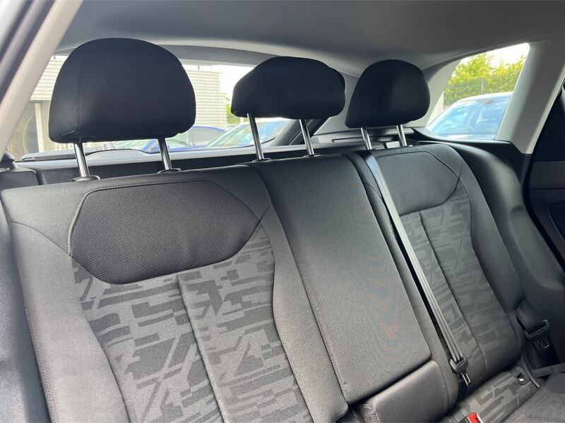 More views of Audi Q3