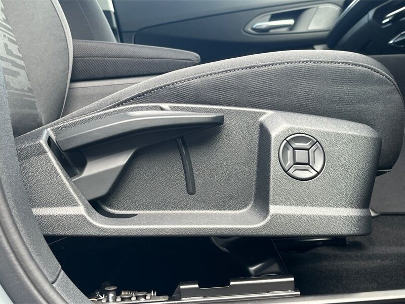 More views of Audi Q3
