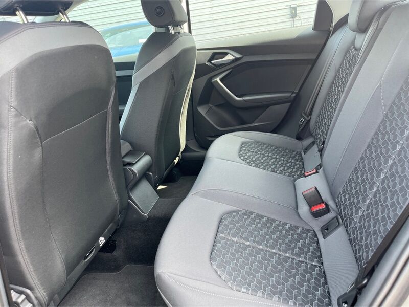 More views of Audi A1