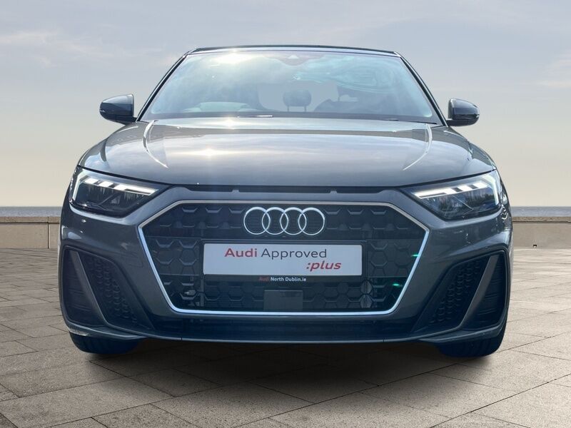 More views of Audi A1