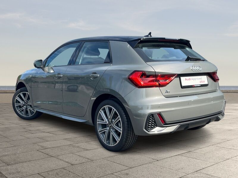 More views of Audi A1