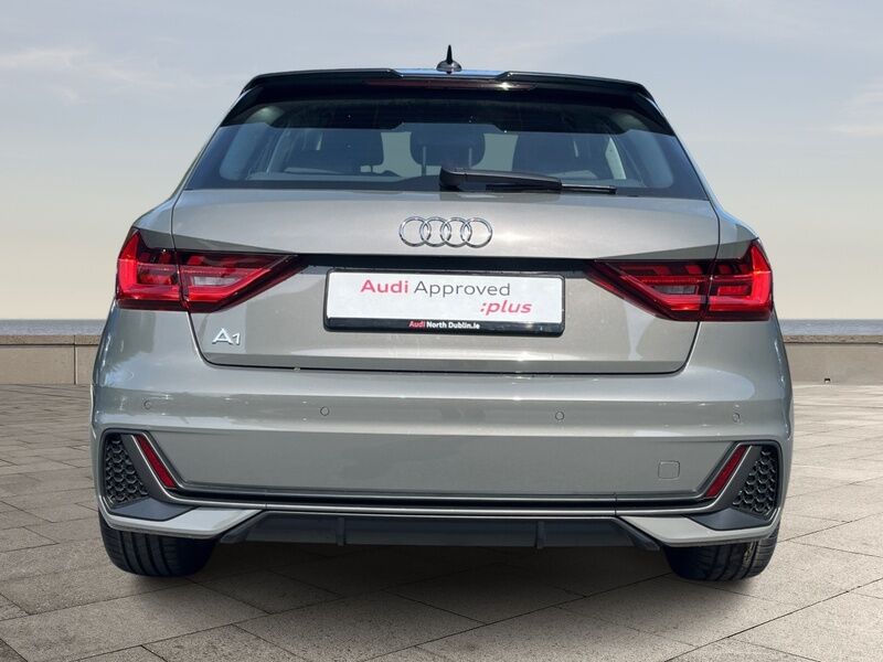 More views of Audi A1