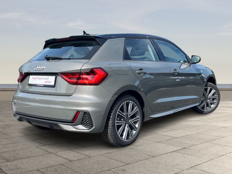 More views of Audi A1