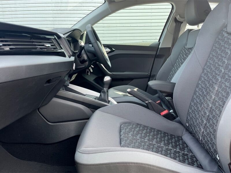 More views of Audi A1