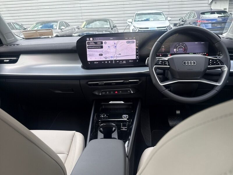 More views of Audi Q3