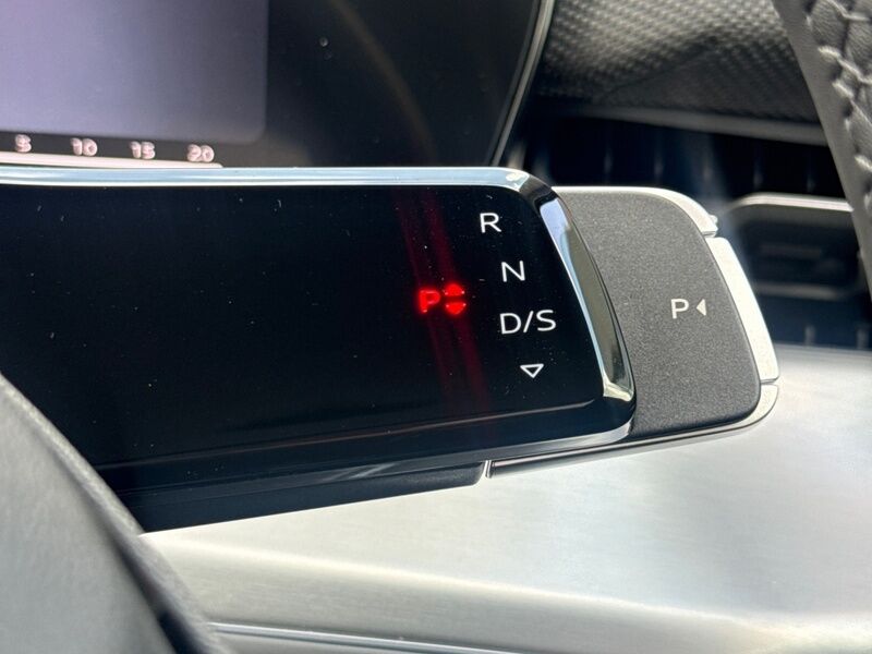 More views of Audi Q3