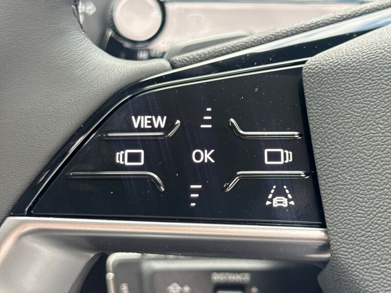 More views of Audi Q3