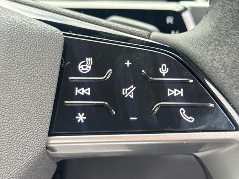 More views of Audi Q3