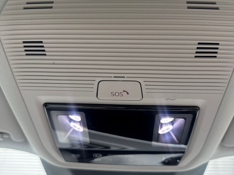 More views of Audi Q3