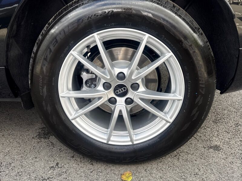 More views of Audi Q3