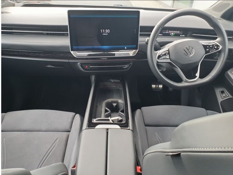 More views of Volkswagen ID.7