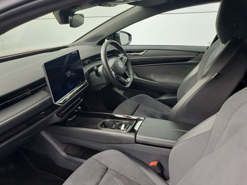 More views of Volkswagen ID.7