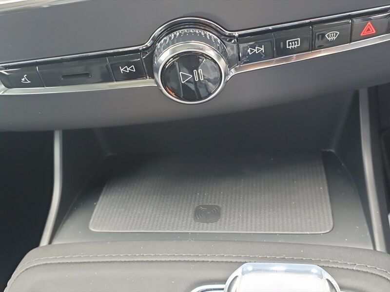 More views of Volvo XC90