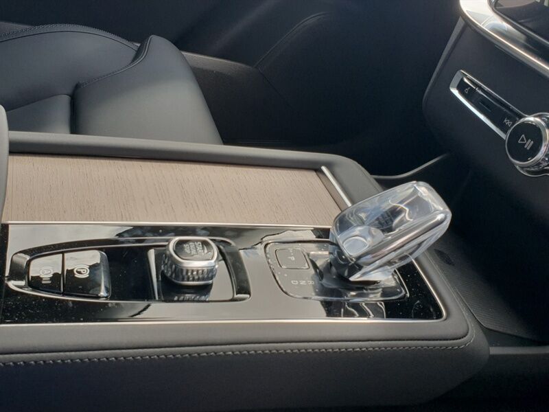 More views of Volvo XC90