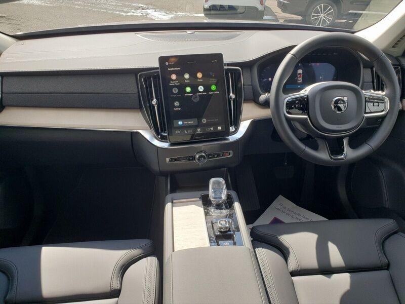 More views of Volvo XC90