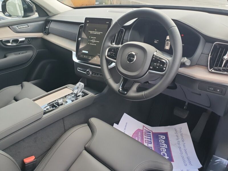 More views of Volvo XC90