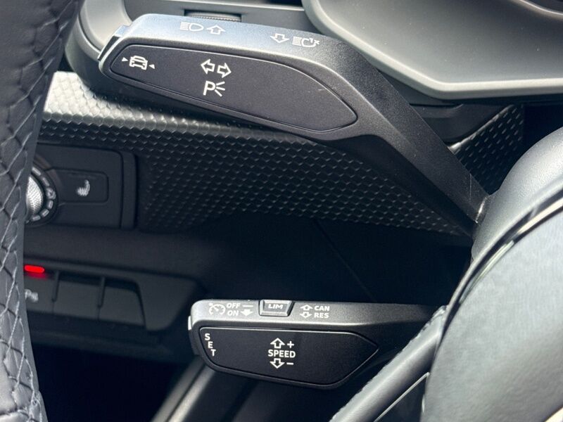 More views of Audi A1