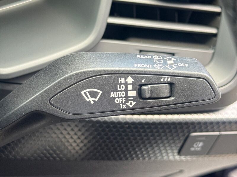 More views of Audi A1