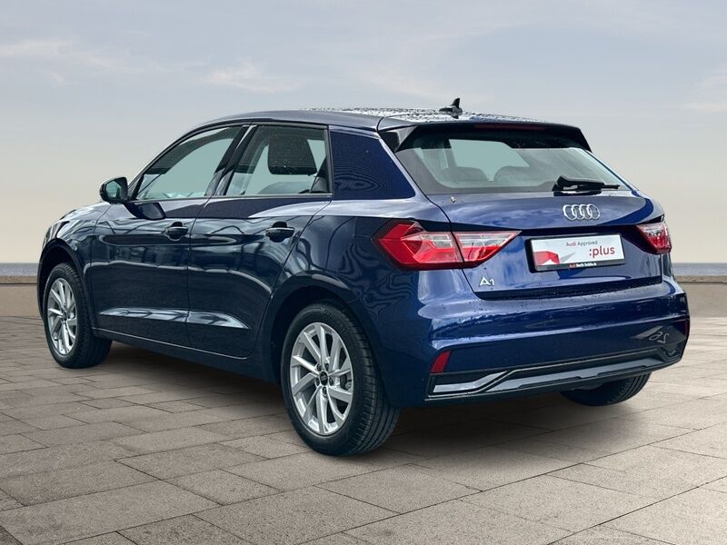 More views of Audi A1