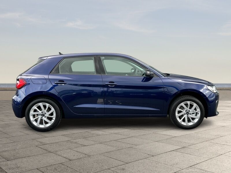 More views of Audi A1