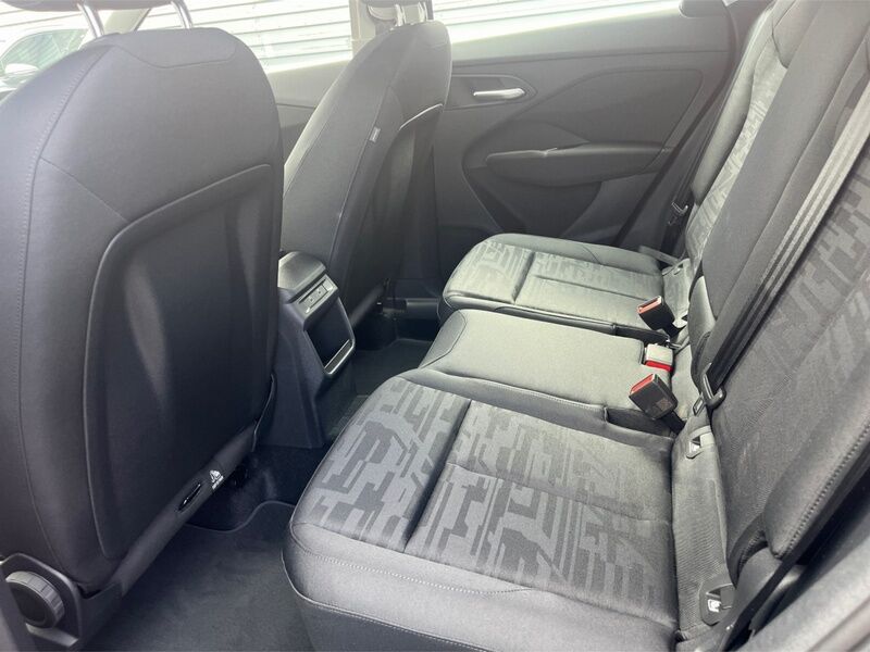 More views of Audi Q3