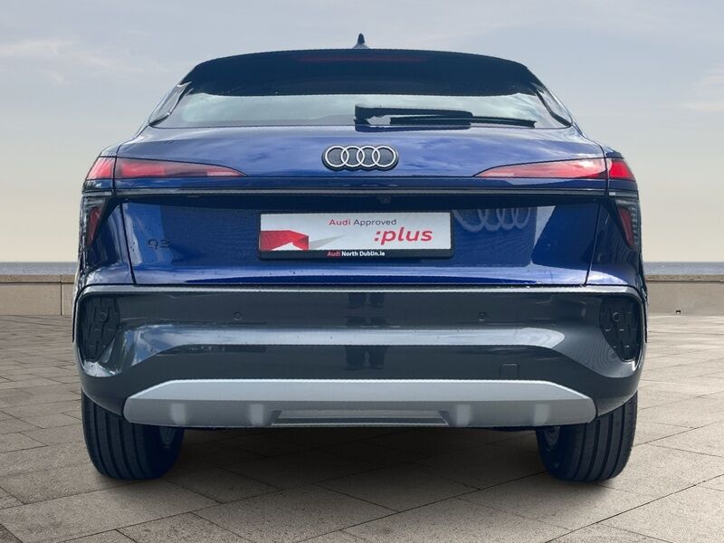 More views of Audi Q3