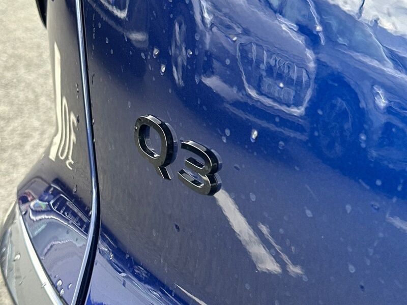 More views of Audi Q3