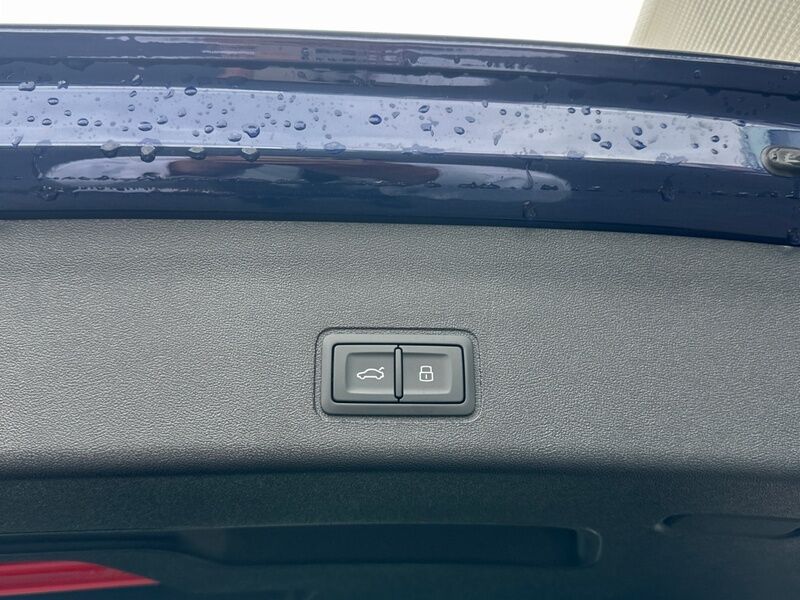 More views of Audi Q3