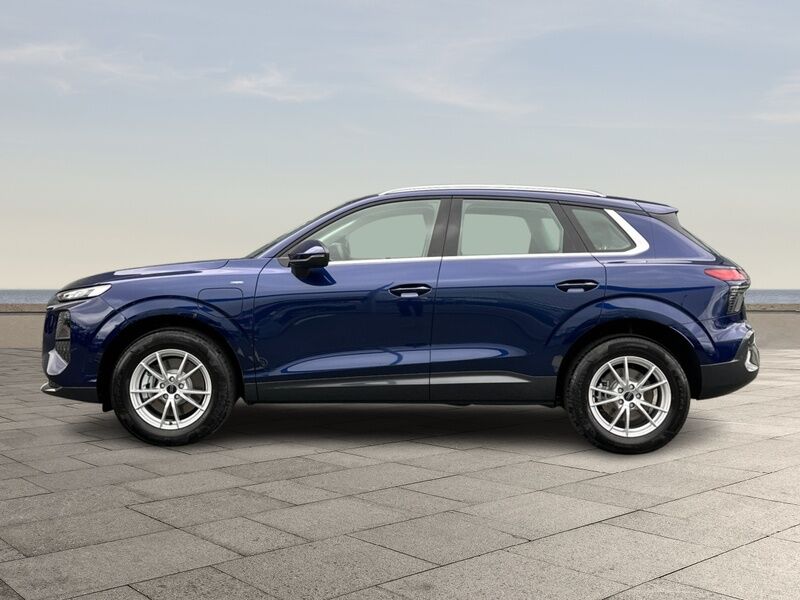 More views of Audi Q3
