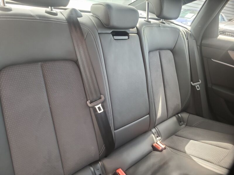 More views of Audi A6