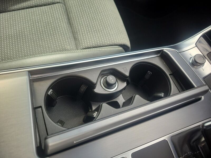More views of Audi A6