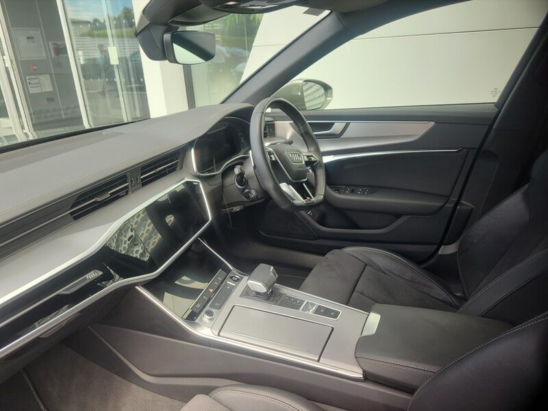 More views of Audi A6