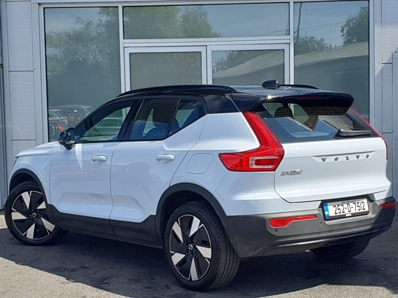 More views of Volvo EX40