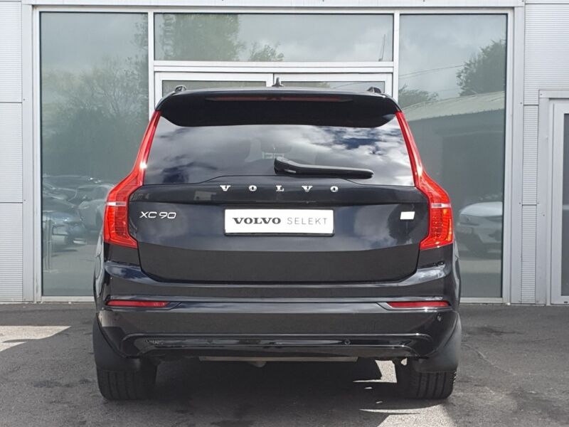 More views of Volvo XC90